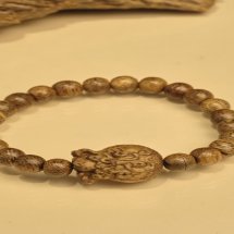 Vòng tay Trầm Hương, Trầm tốc vườn mix charm gỗ 7 li mộc mạc,sang trọng