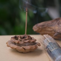 Trầm Thanh Nén Thuỷ Nguyệt DANA