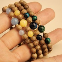 Vòng tay trầm hương -Trầm tự nhiên 6li – Phúc Hổ An