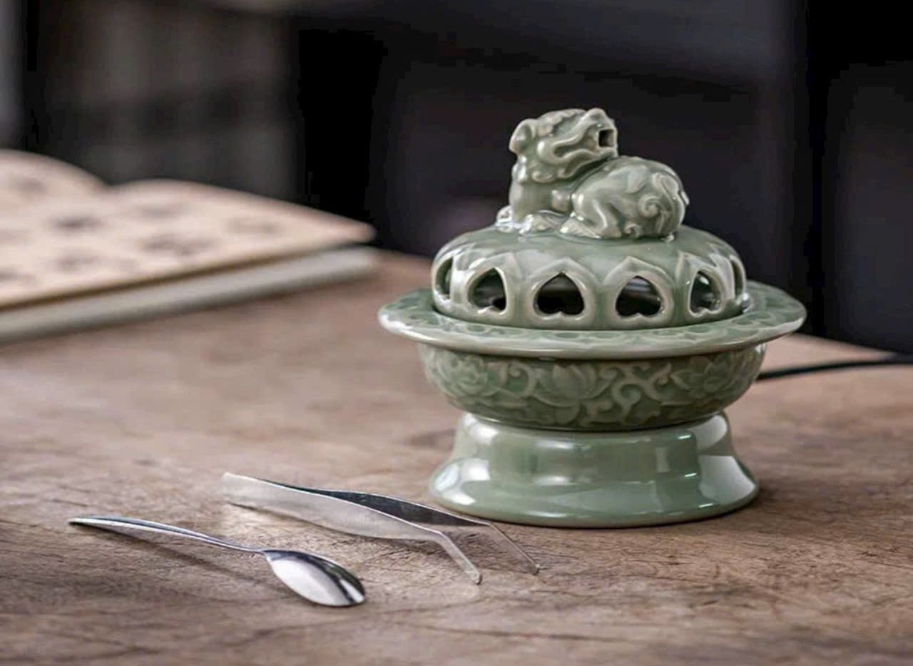 Lư điện nhiệt cao Thế Hệ Mới